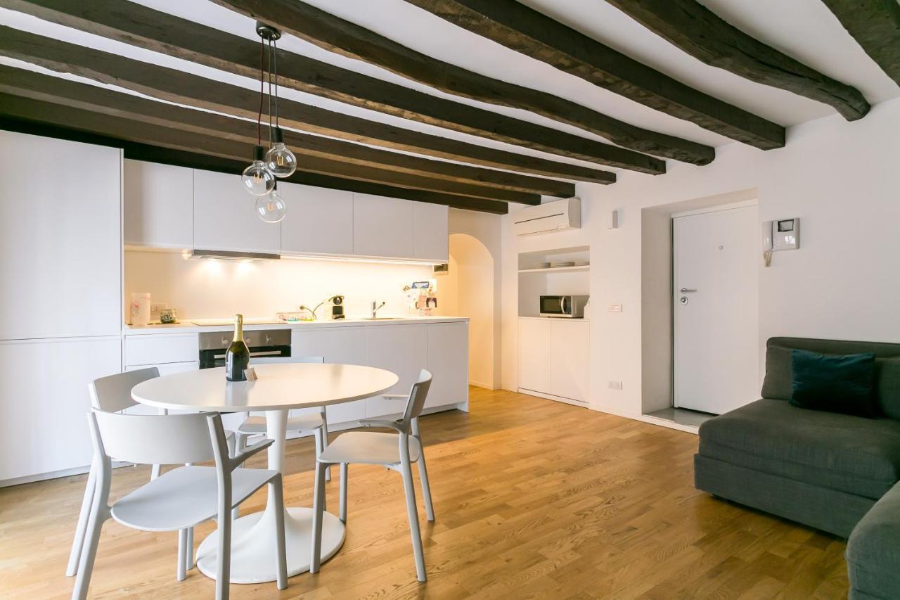 Mortara Navigli Apartments Milán Exterior foto