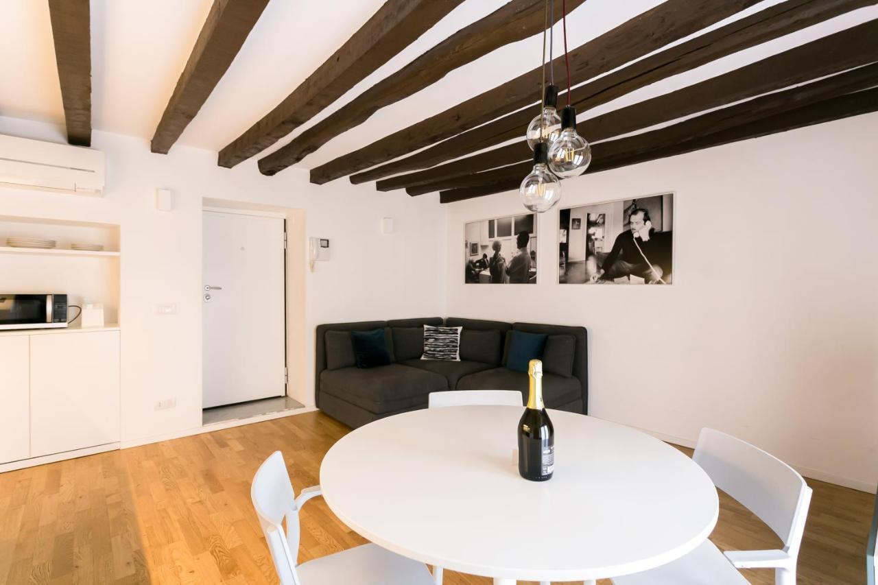 Mortara Navigli Apartments Milán Exterior foto