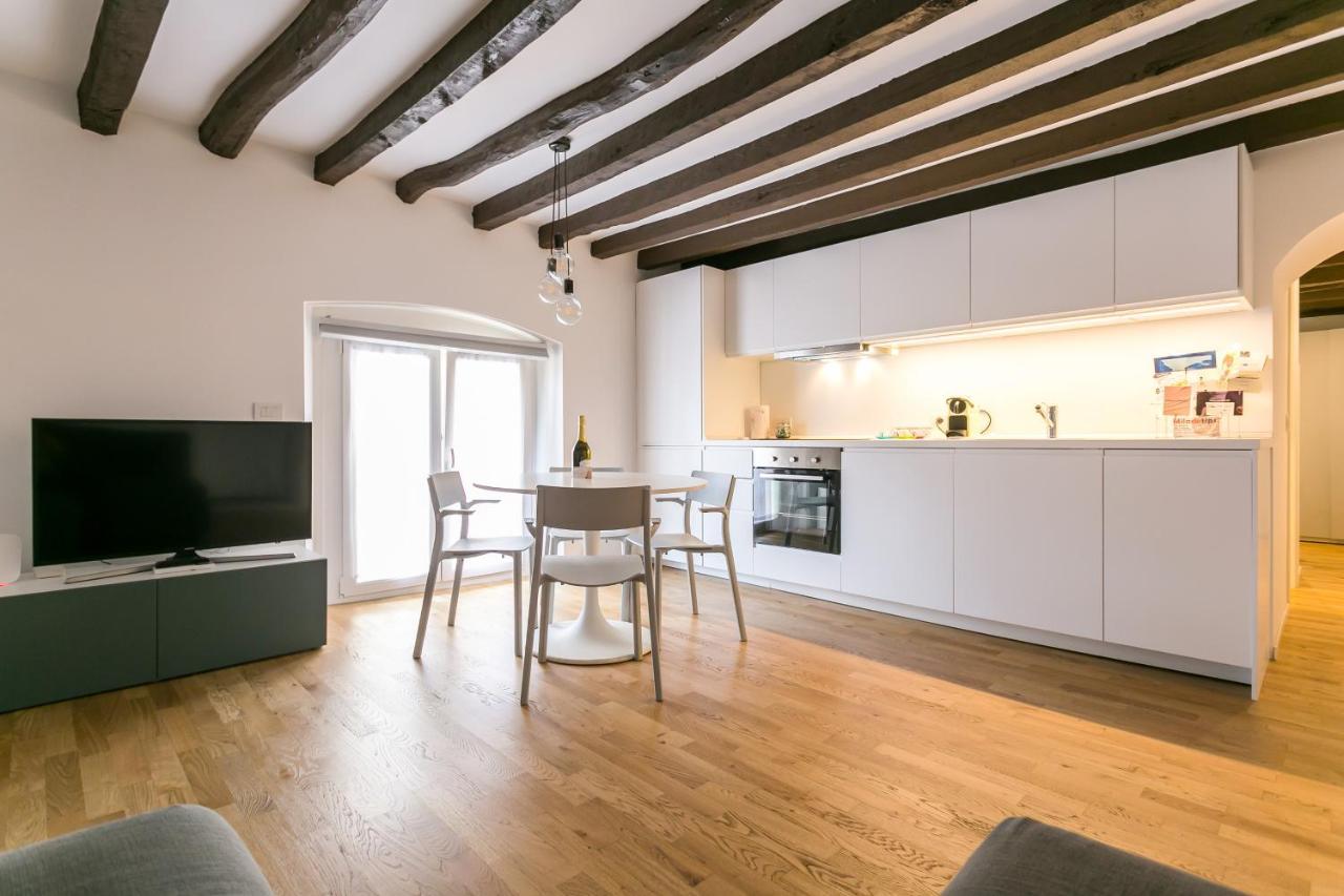 Mortara Navigli Apartments Milán Exterior foto